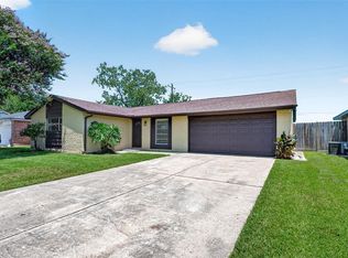 3307 Fern Rock Dr, La Porte, TX 77571