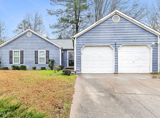 5946 Country Ct, Rex, GA 30273