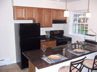 19636 Van Aken Blvd APT 101, Shaker Heights, OH