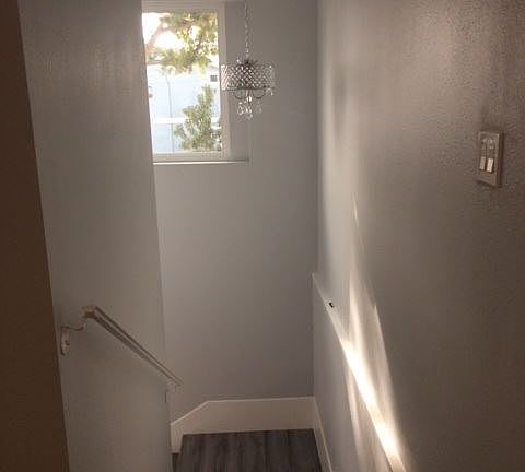 5th image of 6610 Heliotrope Ave