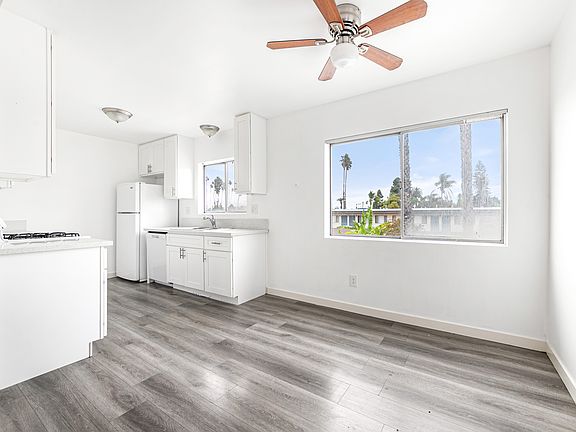 3rd image of 410 W Regent St APT 6