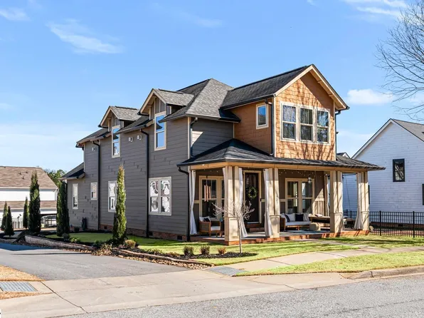 207 Austin Brook St, Simpsonville, SC 29680