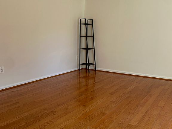 5th image of 2935 Everleigh Way
