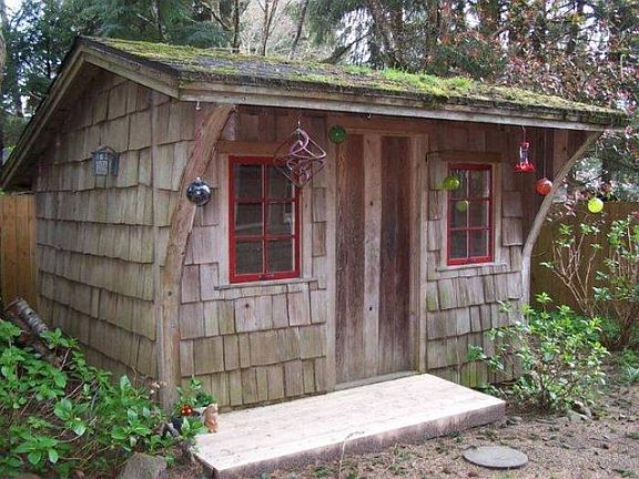 Detached/Bonus Room