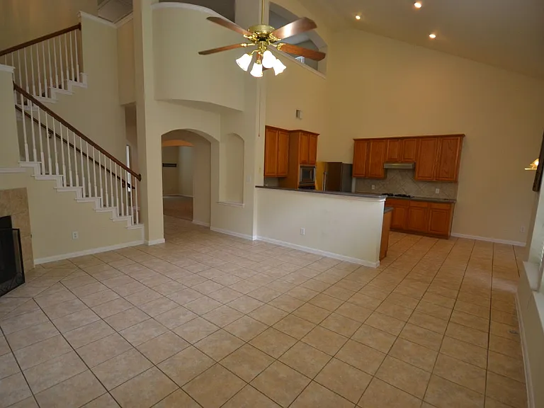 1123 Winding Creek Pl — Photo 7