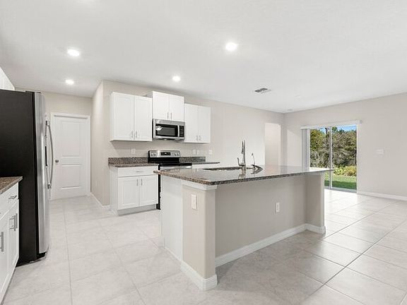 4th image of 12973 Wildflower Meadow Dr