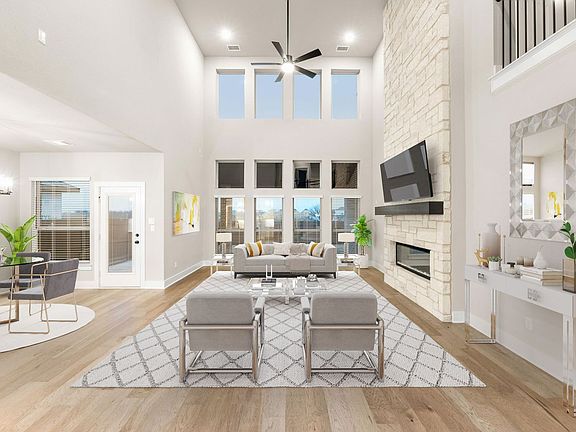 4th image of 5605 Aiken St