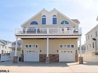 102 60th St #W, Sea Isle City, NJ 08243