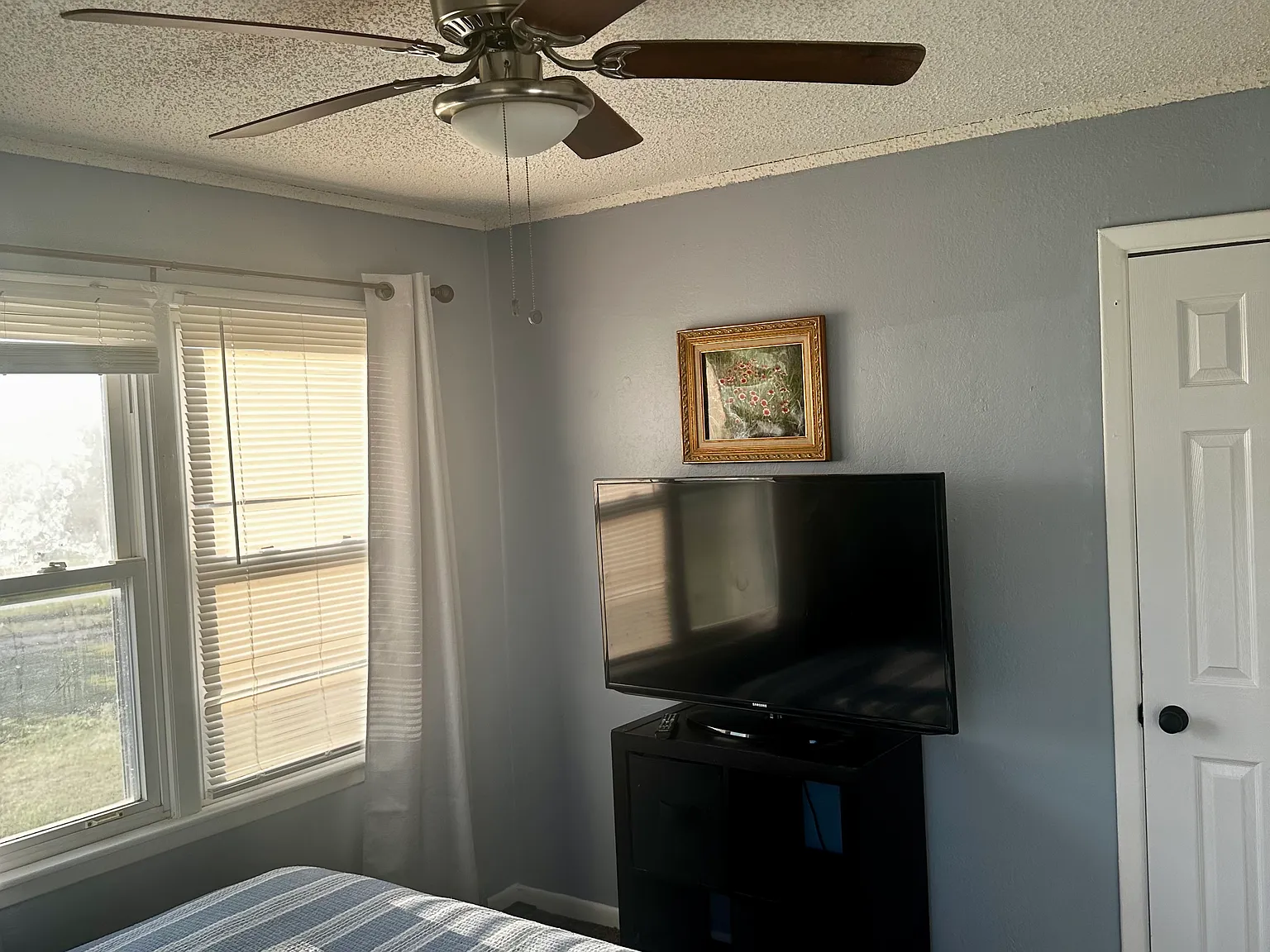 3 bed, 1142 sqft, $1,800 — Photo 4
