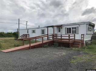 13733 Hobart Rd NE, Silverton, OR 97381