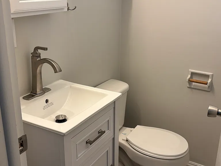 5202 S New Haven Ave — Photo 12
