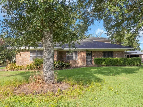 407 Moore Rd, Beaumont, TX 77713