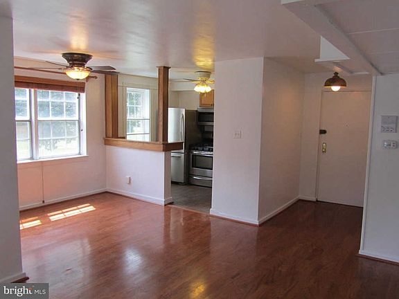 4th image of 6613 10th St Unit A1