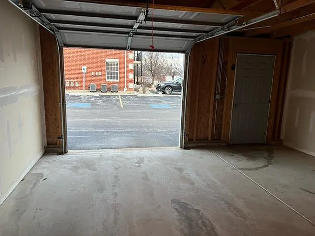 9810 Liberty Cir #1E — Photo 16