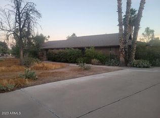 5223 W Creedance Blvd, Glendale, AZ 85310