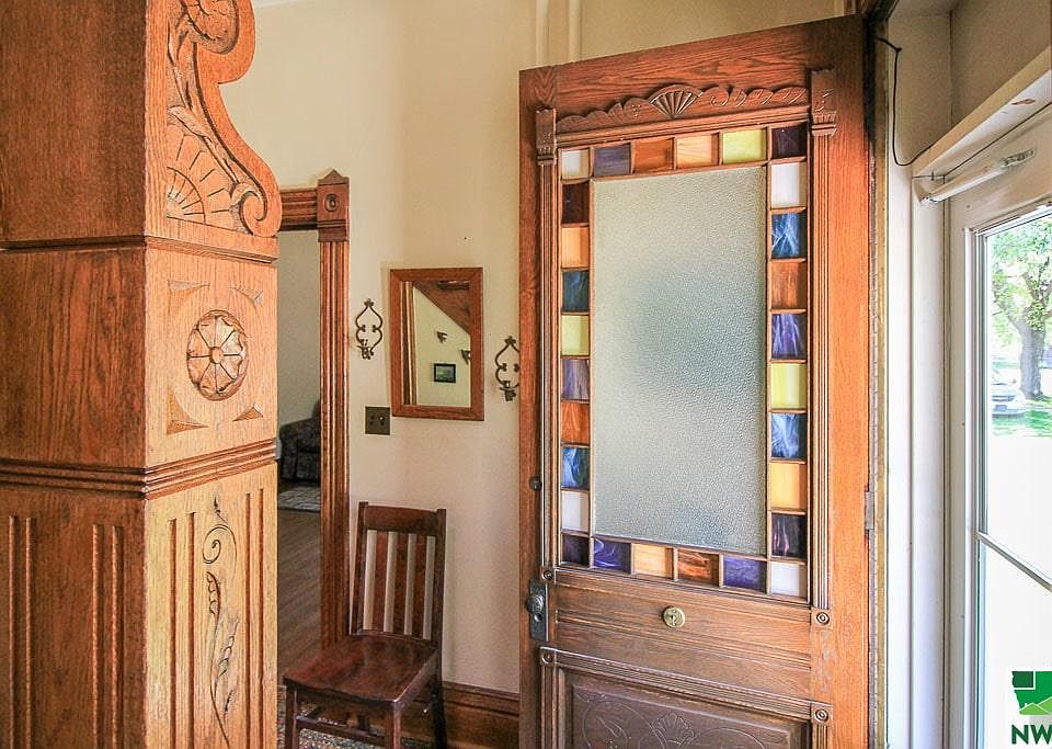 417 N 1st St, Laurens, IA 50554 Zillow