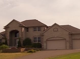 2107 140th Ave NE, Ham Lake, MN 55304