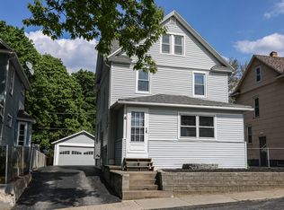 6 Alonzo St, Rochester, NY 14612