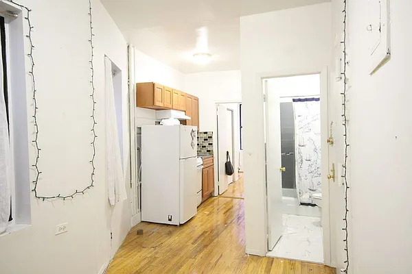 Rented by Dynamik Realty | media 18