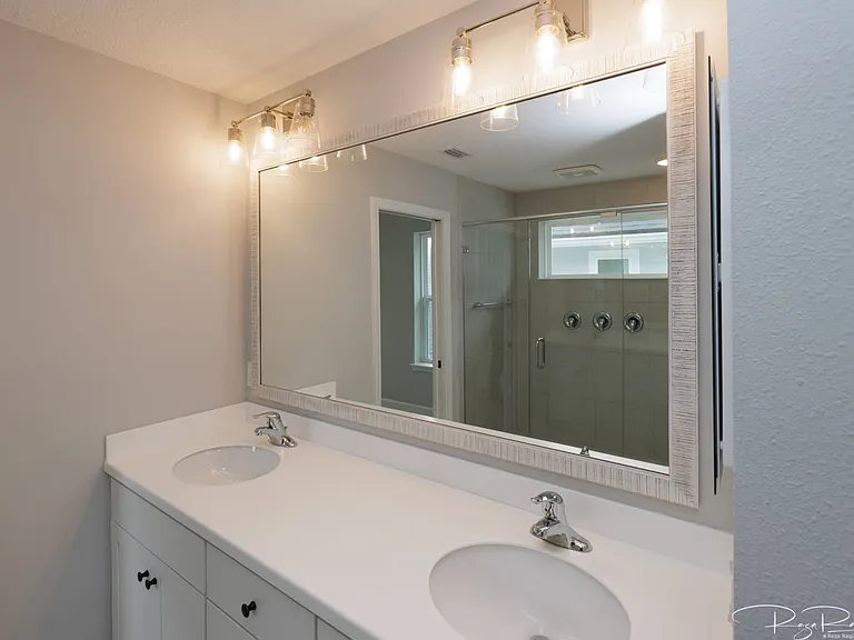 Upgraded mirror in master bath