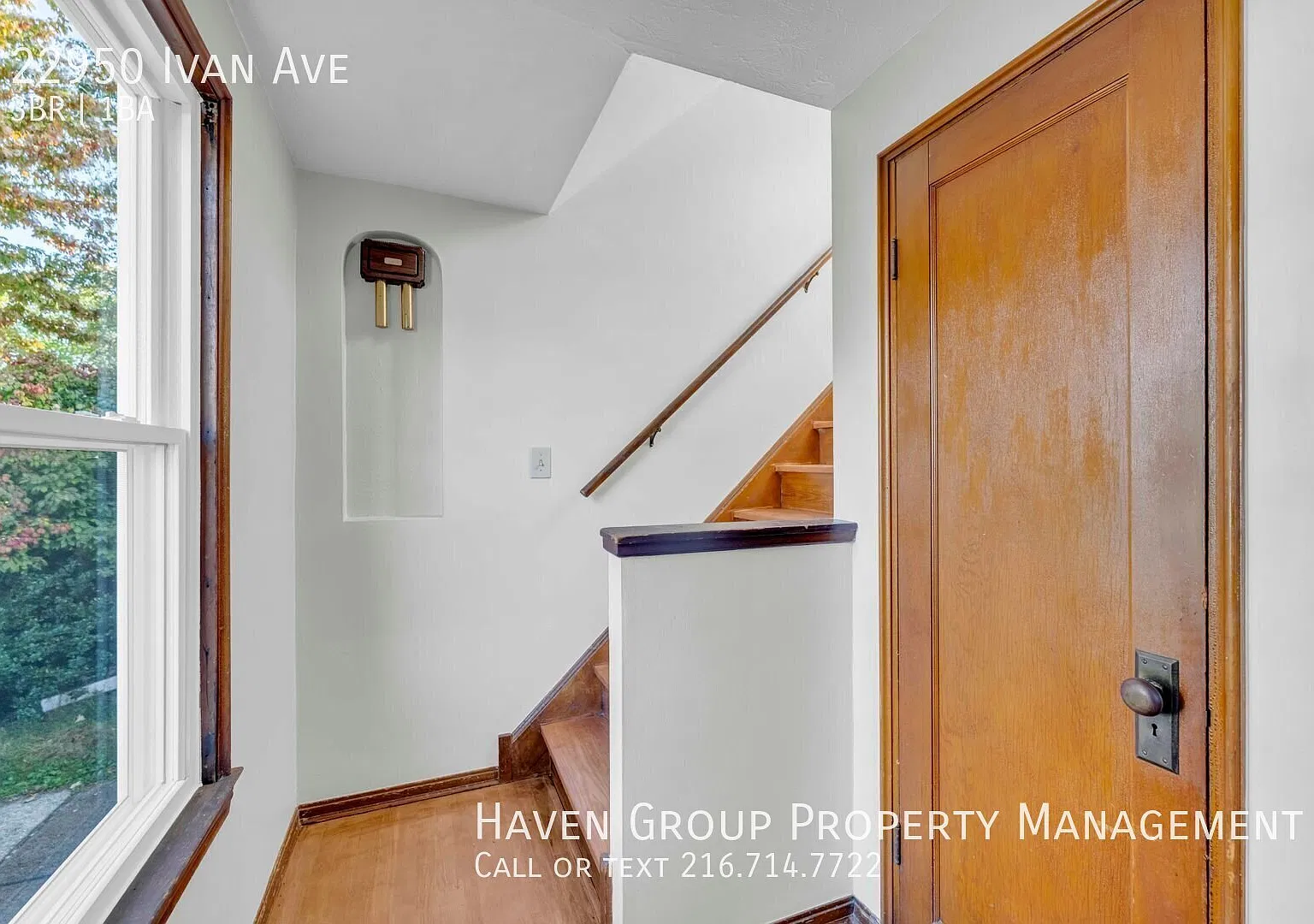 22950 Ivan Ave, Euclid, OH 44123 - Spacious 3-bed 1-bath single-family home! — Photo 4