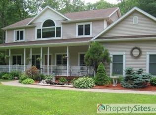 44 Maltbie Rd, Newtown, CT 06470