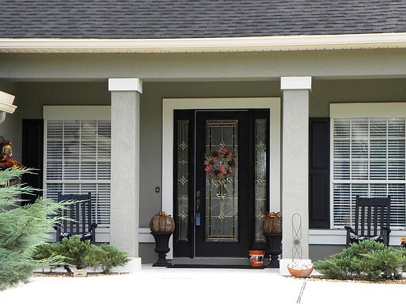 3rd image of 1039 Garrison Dr