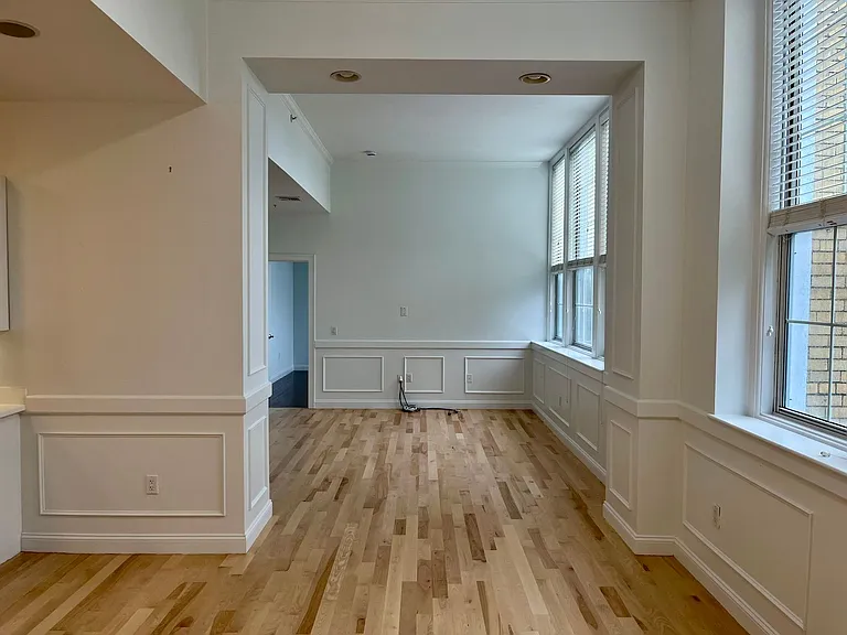 Schoolhouse Apartments — Photo 26