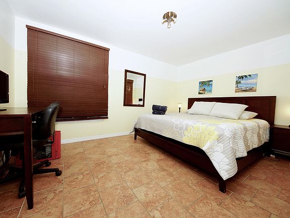 4th image of 17268 Whitewater Ct