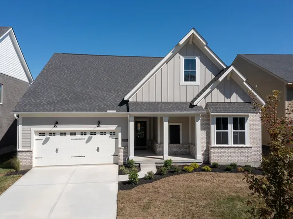 2765 White Pine Dr, Villa Hills, KY 41017