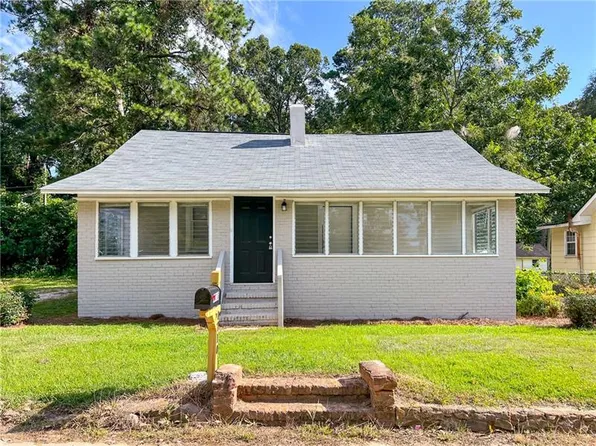 1710 55th St E, Valley, AL 36854