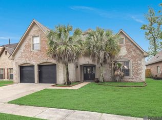 3021 Grassy Lake Dr, Baton Rouge, LA 70816