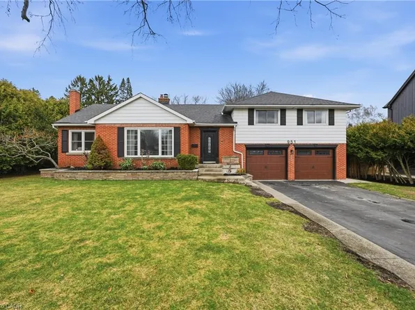 951 Gorton Ave, Burlington, ON L7T 1S6