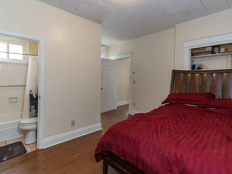 420 Ada St — Photo 3