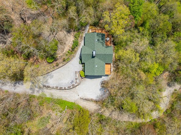 572 Mane Street, Glenville, NC 28736