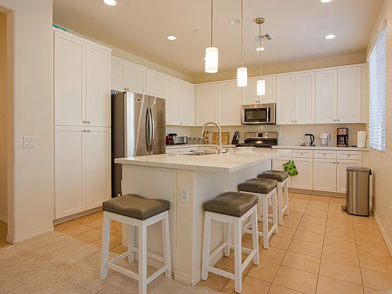 1509 Granada Rd — Photo 3