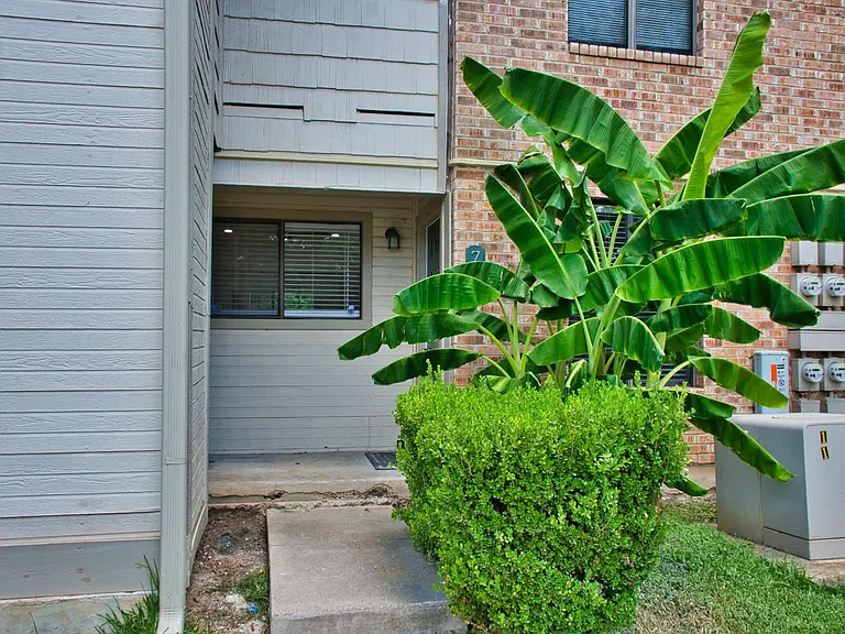 2500 Burleson Rd #701 — Photo 15
