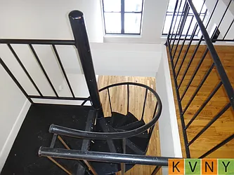 Rented by KVNY Soho