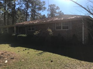 1138 James Buckner Rd, Moultrie, GA 31768