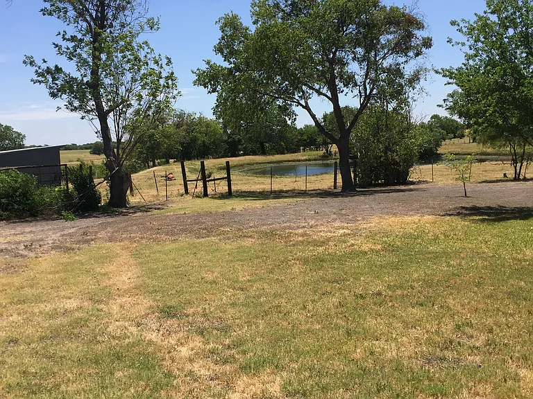 615 Water Well Rd — Photo 5