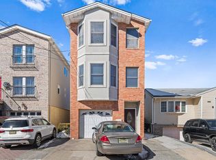 5205 Grand Ave, North Bergen, NJ 07047