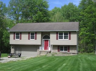 104 Maplewood Ave, Carmichaels, PA 15320