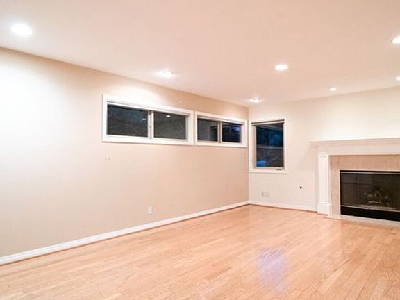 5th image of 22249 Miranda St