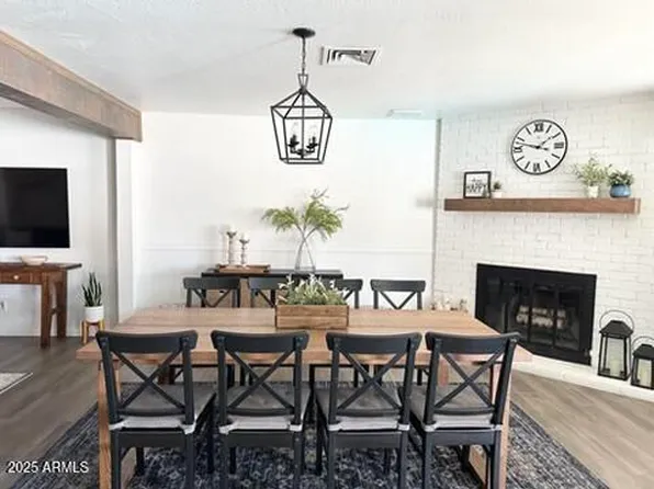 694 W PARK Avenue, Chandler, AZ 85225