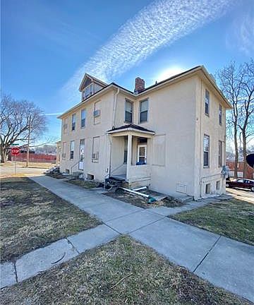 2nd image of 922 N 19th St