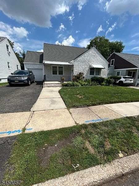 1st image of 1065 Voorhees St