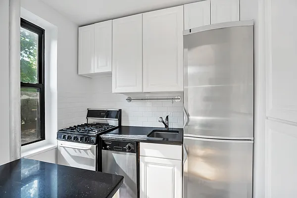 Sold by Compass | media 4