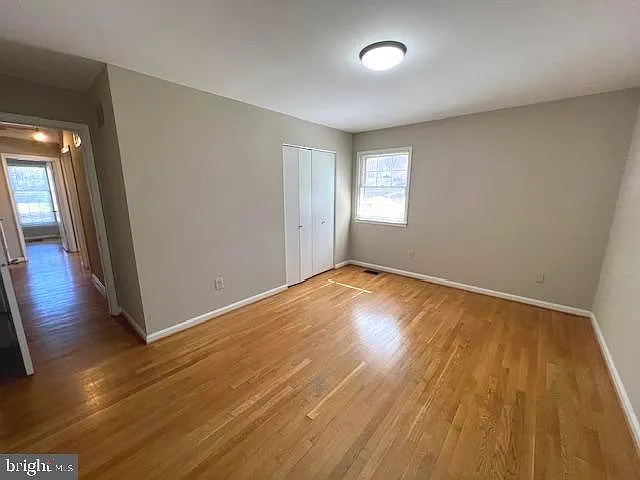 8523 Tysons Ct — Photo 12