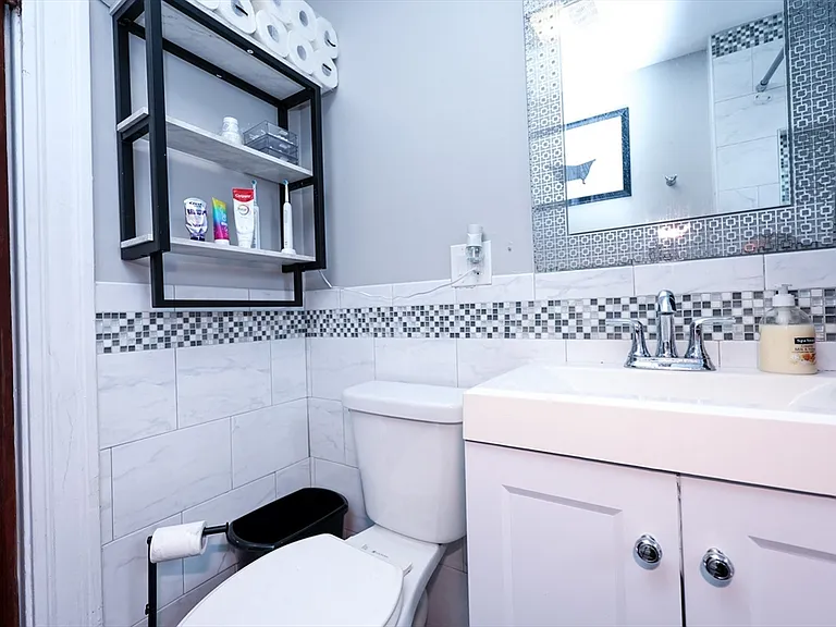65 Clifford St #2 — Photo 10