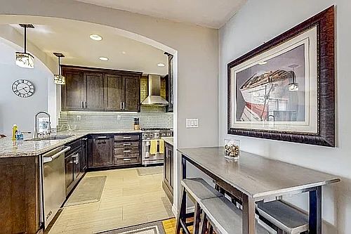 1st image of 333 Playa Del Sur St #1/2